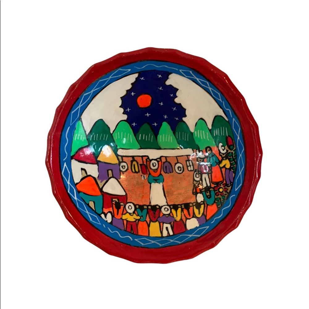 Mexican print decorative bowl, three foot beds